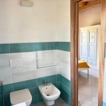 Villa Indipendente, Rena Majore