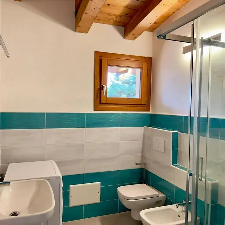 Indipendente, Villa *